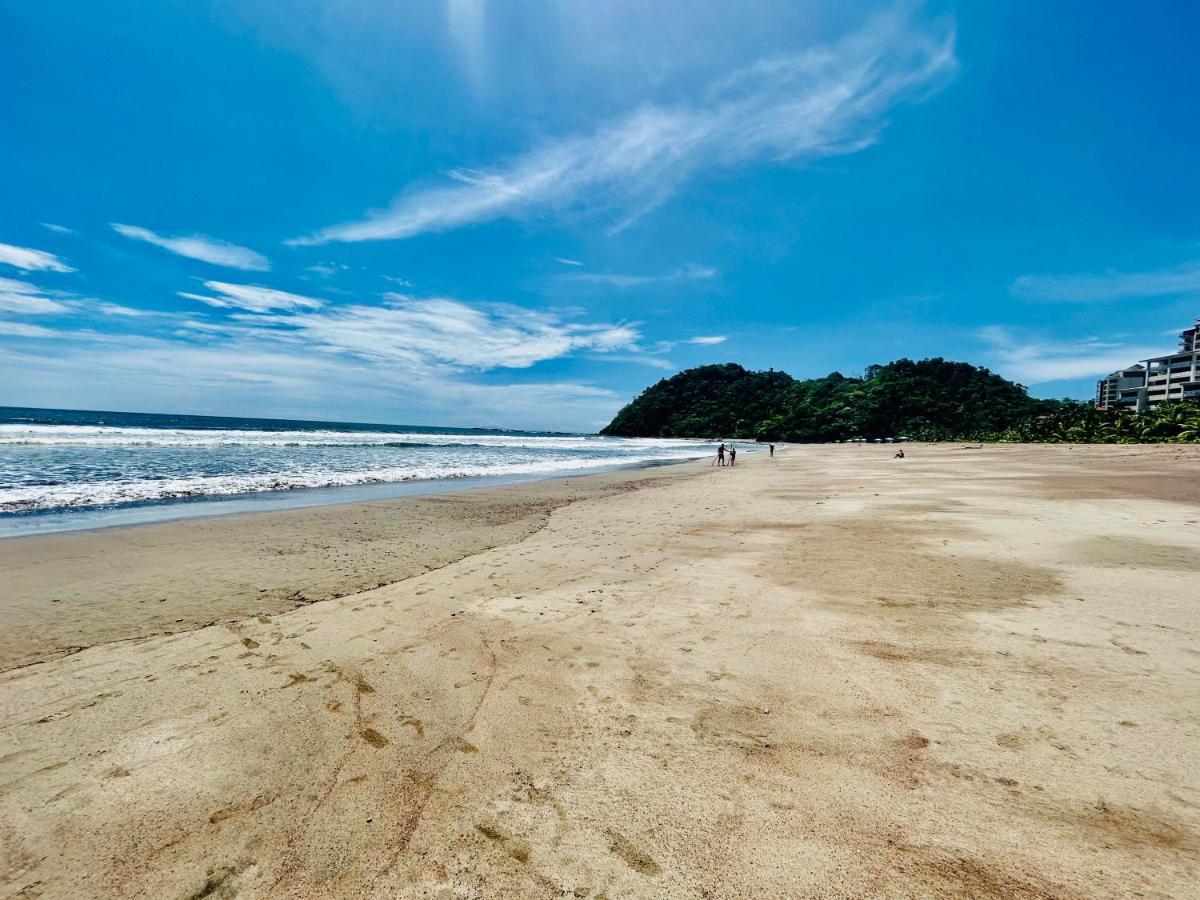 Apartamento De Lujo Las 3 Gotas Jaco, Frente Al Mar Con Vista A La Playa Extérieur photo