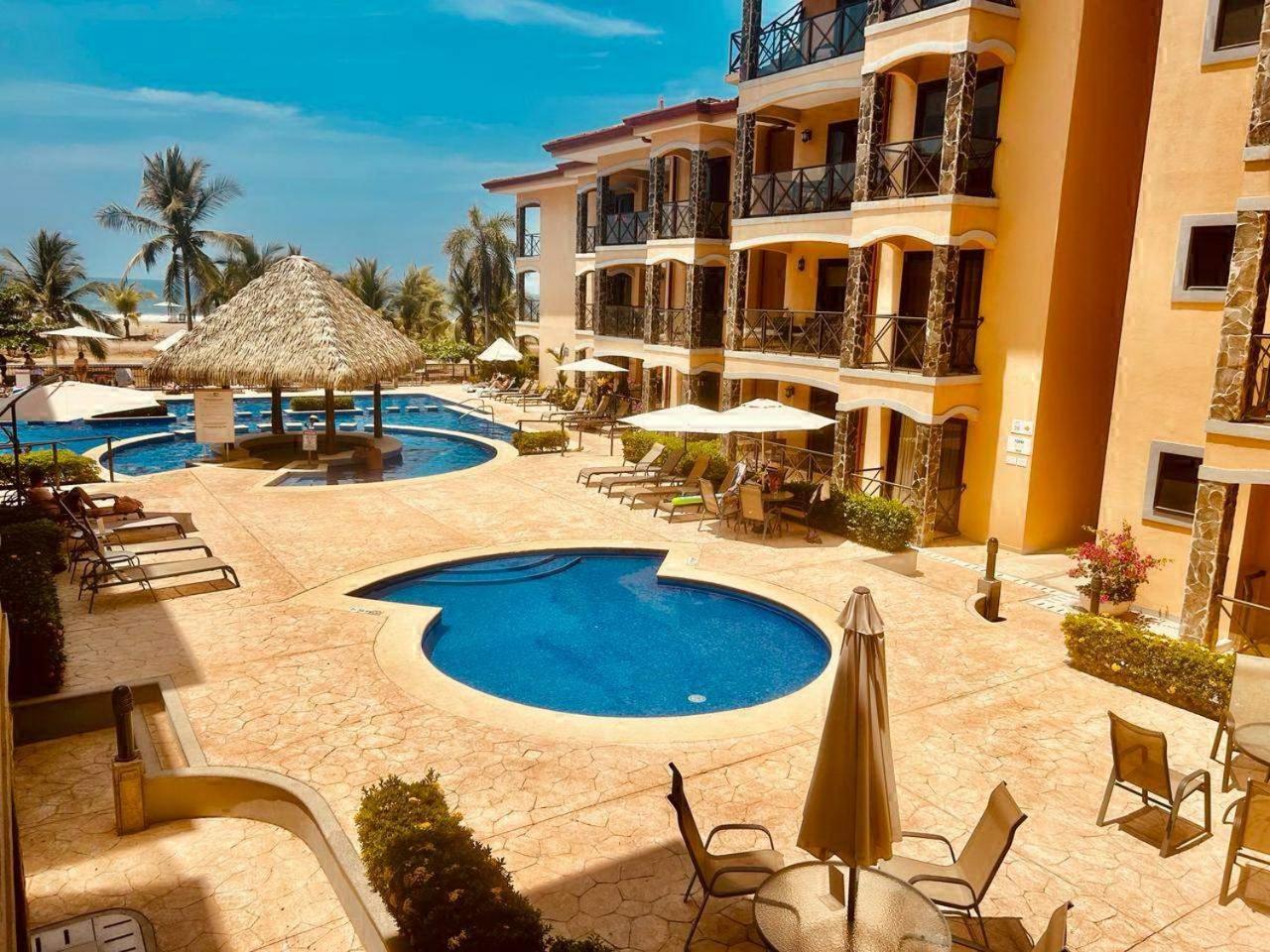 Apartamento De Lujo Las 3 Gotas Jaco, Frente Al Mar Con Vista A La Playa Extérieur photo